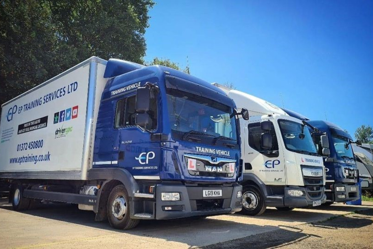 How to Obtain an HGV Driving Licence with EP Training Services in Surrey